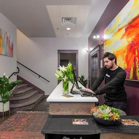The Dundee - A Trace Hotel Экстерьер фото
